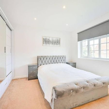 Premium Private Apartment Minutes To Central ロンドン エクステリア 写真