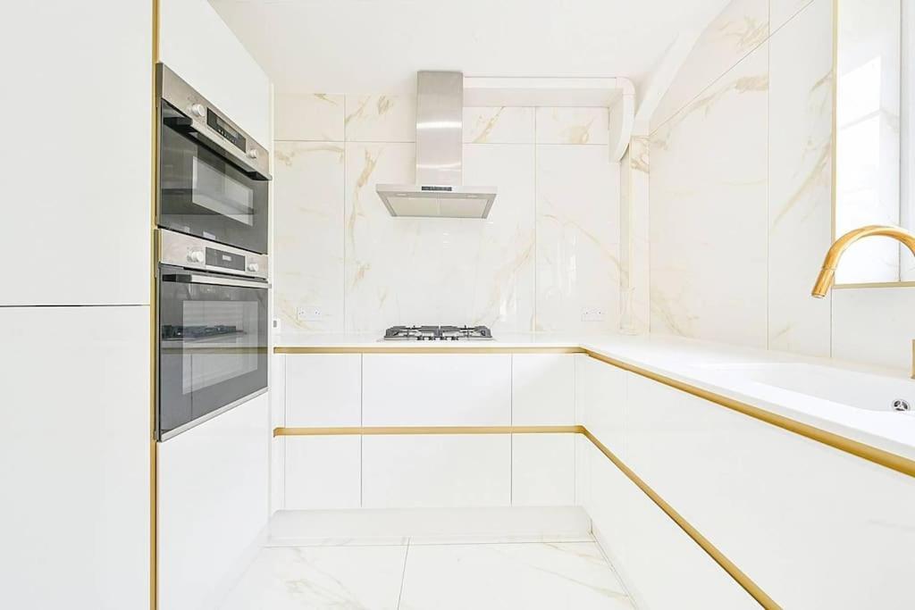 Premium Private Apartment Minutes To Central ロンドン エクステリア 写真